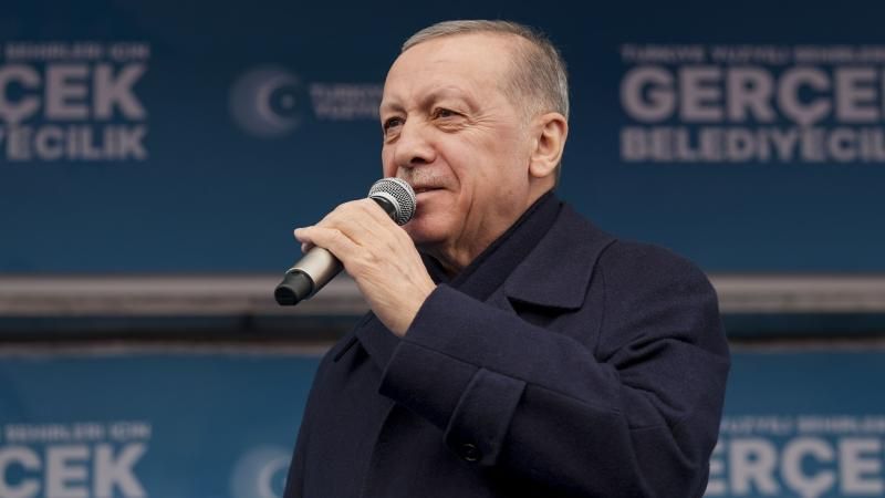 Erdoğan'dan Zübük Siyasetçi Tepkisi