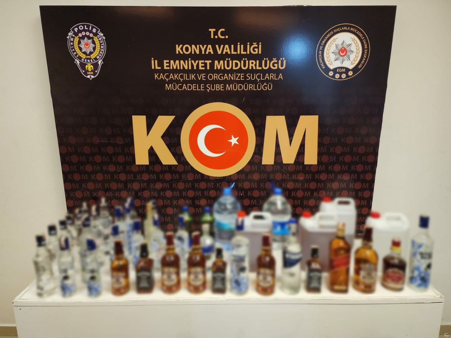 Konya Polisinden Üst Üste Kaçakçılık Operasyonları