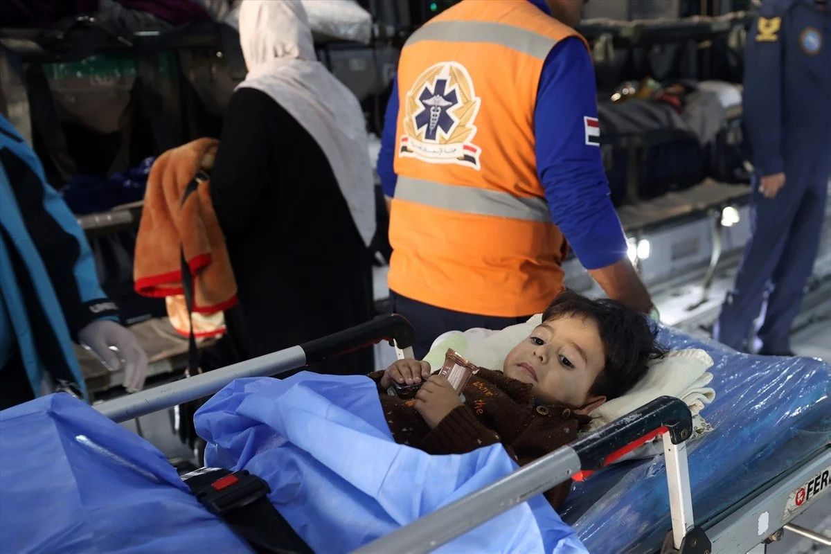Türkiye'den Gazze'ye Yardım Eli! 49 Hasta Getirildi