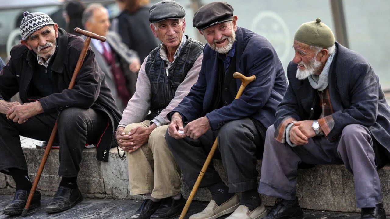 Emeklilerin En Yoğun Olduğu İller Belli Oldu: Konya 7. Sırada