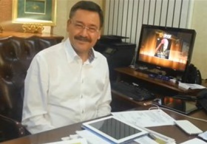 Melih Gökçek'in İzlenme Rekorları Kıran Vidoesu